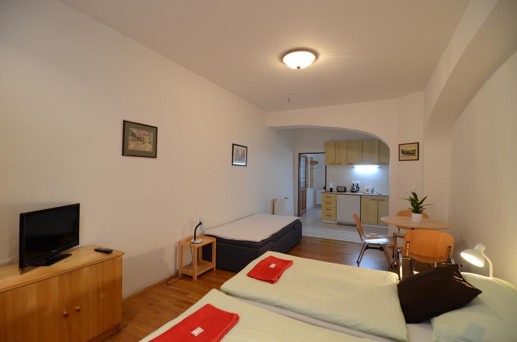 Apartments Karlin Prague Room photo