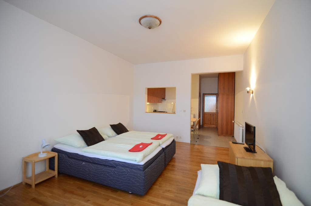 Apartments Karlin Prague Room photo
